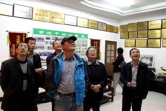 杭州亞運會官方靈芝產(chǎn)品供應商|杭州亞運會官方供應商|中國靈芝十大品牌|仙客來靈芝|仙客來靈芝破壁孢子粉|仙客來孢子油|仙客來靈芝飲片|仙客來破壁孢子粉|靈芝孢子油|孢子粉|靈芝破壁孢子粉|靈芝|中華老字號