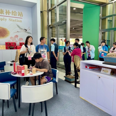 亞運(yùn)會“健康補(bǔ)給站”：中國企業(yè)接待40多個國家……