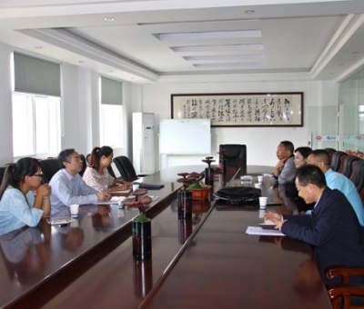 江西省政府決策咨詢委員會秘書處處長李鵬飛一行蒞臨仙客來公司調研、考察科技創(chuàng)新