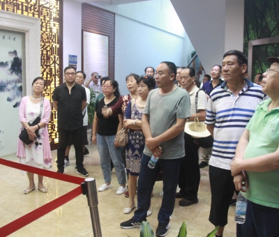 軍民魚(yú)水親 情系仙客來(lái)