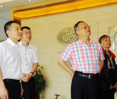 推進(jìn)農(nóng)業(yè)發(fā)展抓好生產(chǎn)落實(shí)，仙客來(lái)因?yàn)樗牡絹?lái)備受鼓舞！