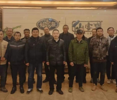 質(zhì)量在手中  安全在心中|新年伊始  享受國務(wù)院特殊津貼專家、潘新華董事長情暖工地建設(shè)者