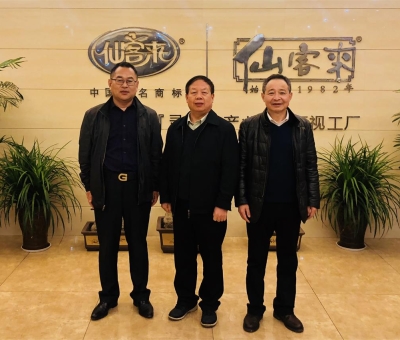 全國模范教師、國防科技大學(xué)潘存云教授一行到訪仙客來公司