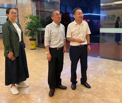 中國社會科學院世界宗教研究所研究員嘉木揚·凱朝等蒞臨仙客來參觀